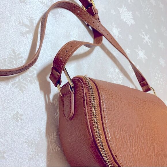 Free People Bind St Saddle Crossbody Handbag Zip Around Gorgeous - Picture 3 of 10